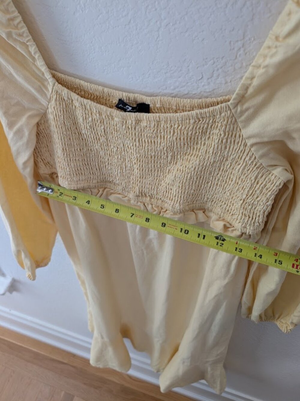 7 For All Mankind Yellow Smocked Bodice Puff Sleeve Midi Dress Size L - Picture 2 of 6
